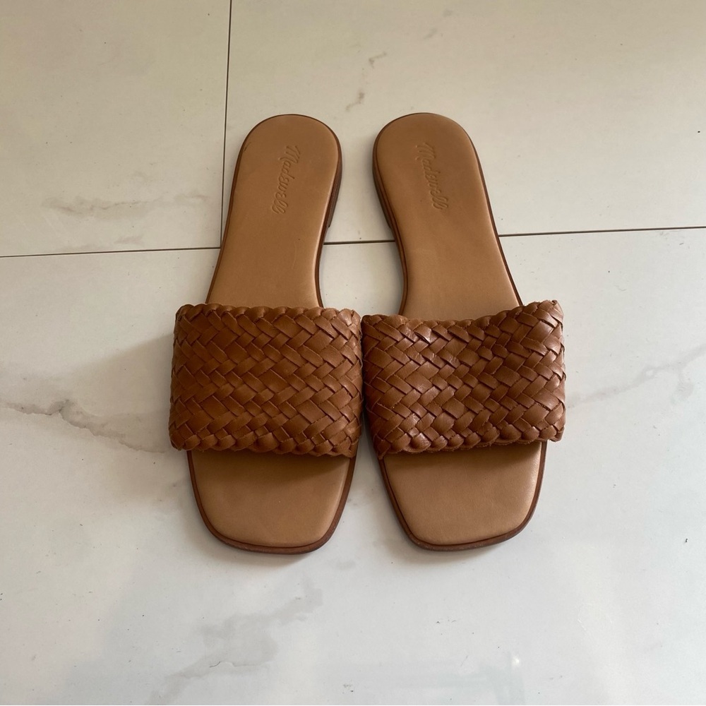 Madewell The Lianne Slide in Woven Leather